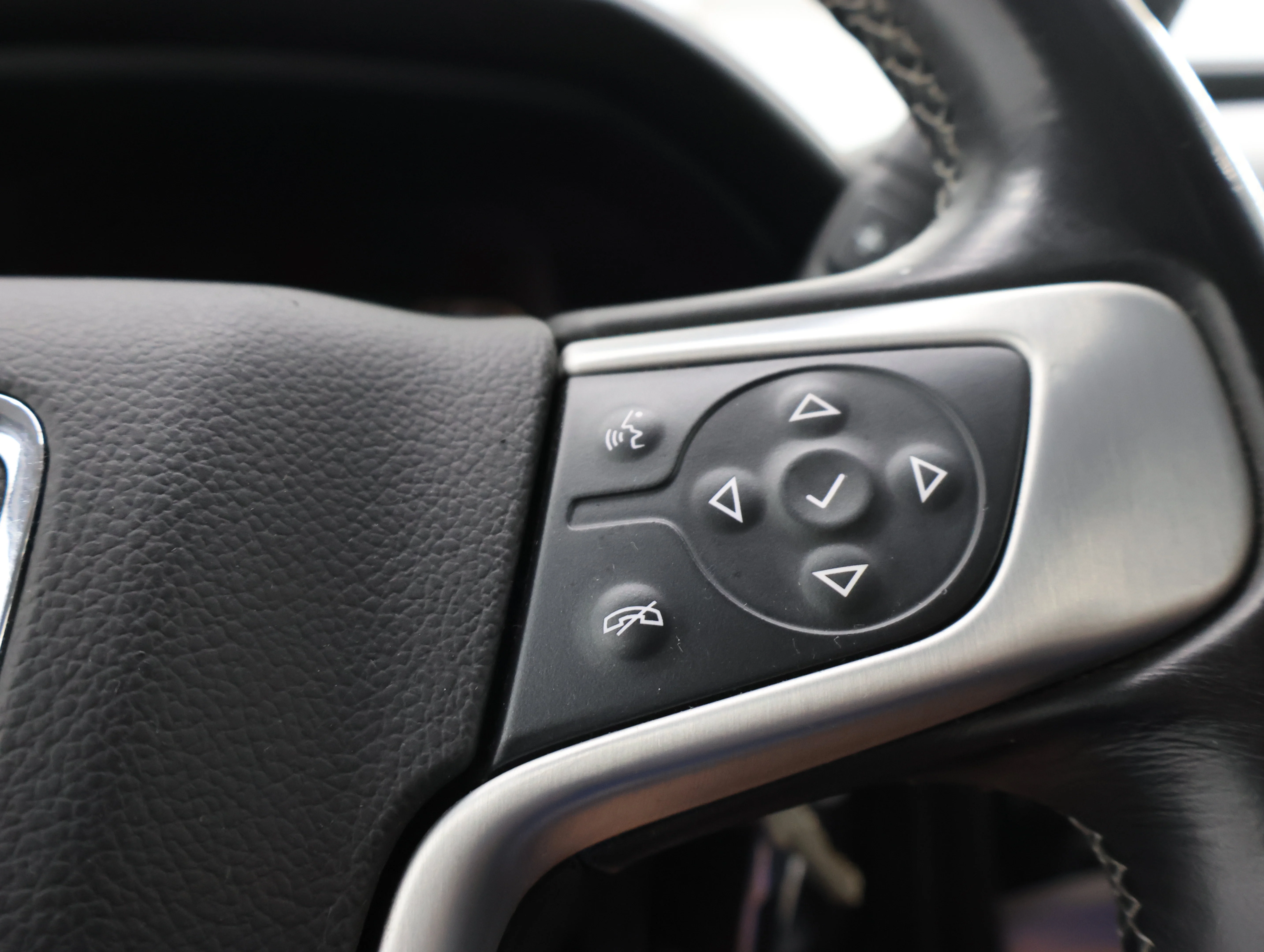 Used 2017 Onyx Black GMC SLT image 14