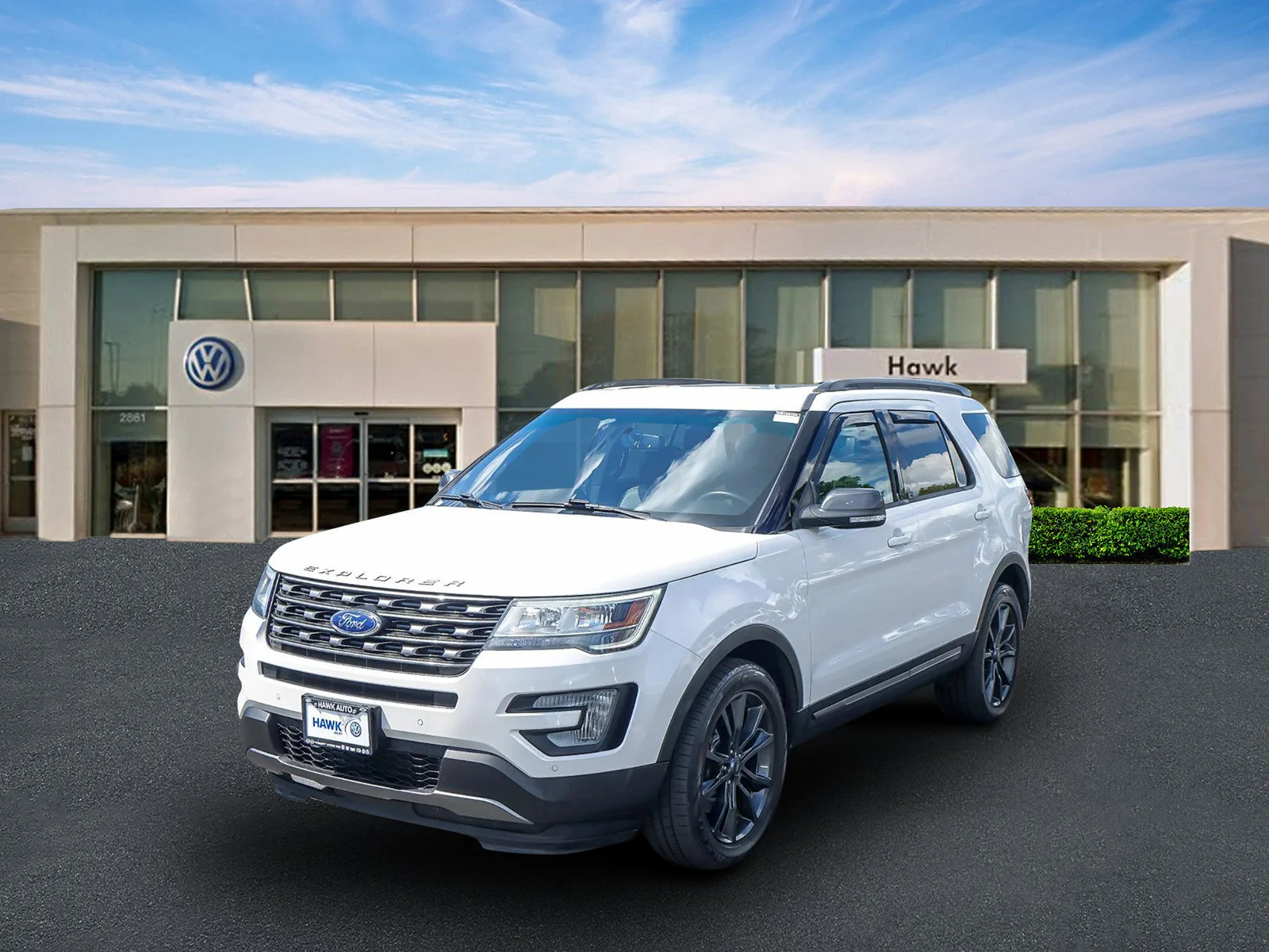 Used 2017 Oxford White FORD XLT image 2