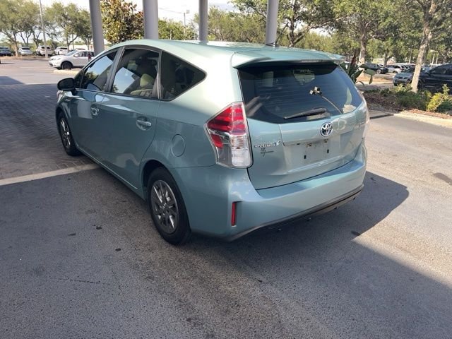Used 2017 Beige Toyota Four image 4