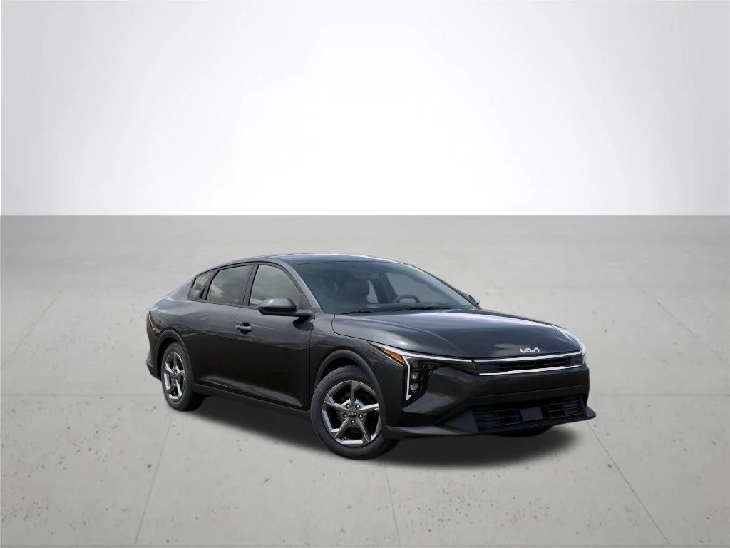 New 2026 Interstellar Gray Kia LXS image 8