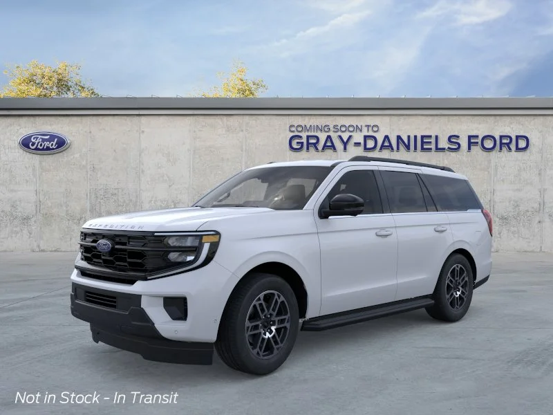 2026 Ford Expedition Active's photo