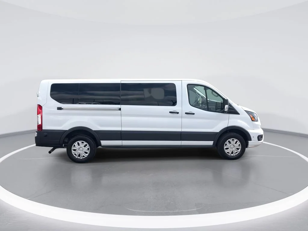 Used 2024 White Ford XLT image 9