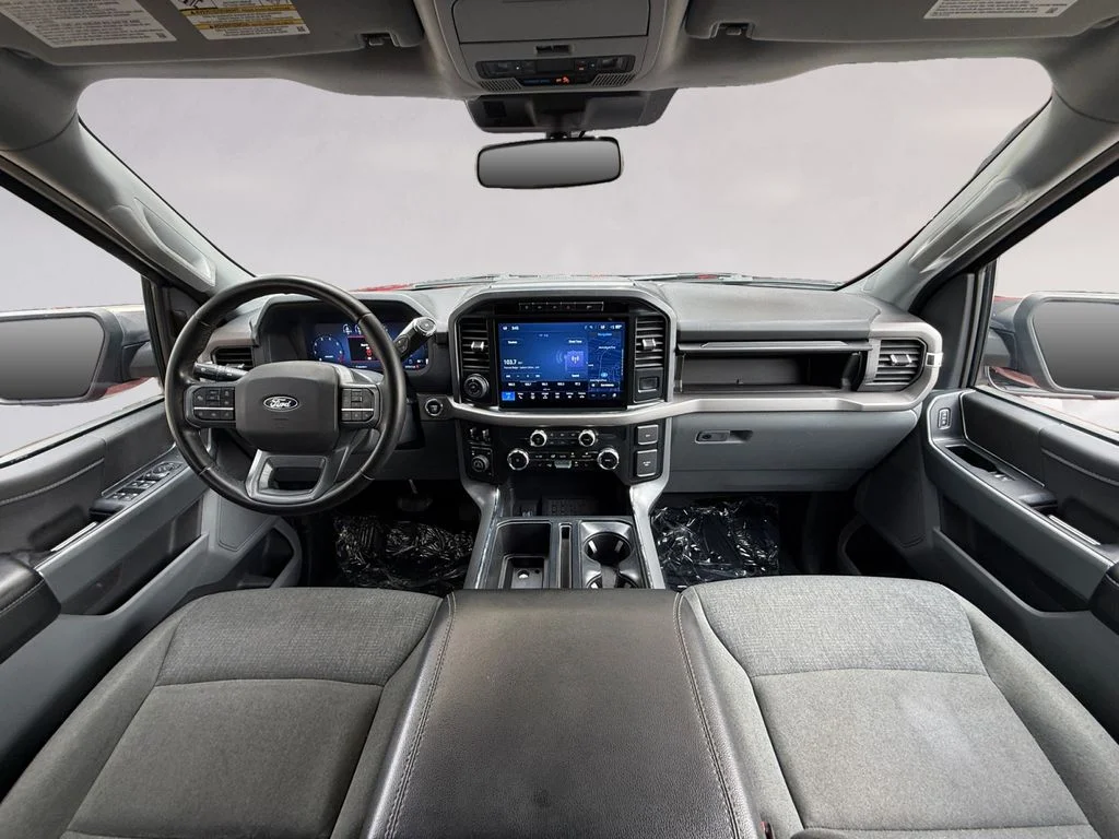 Used 2024 Red Ford XLT image 12