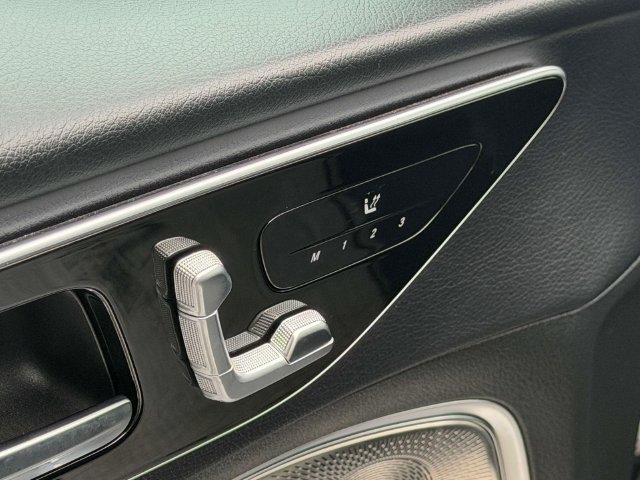 Certified Used 2022  Mercedes-Benz C 300 image 17