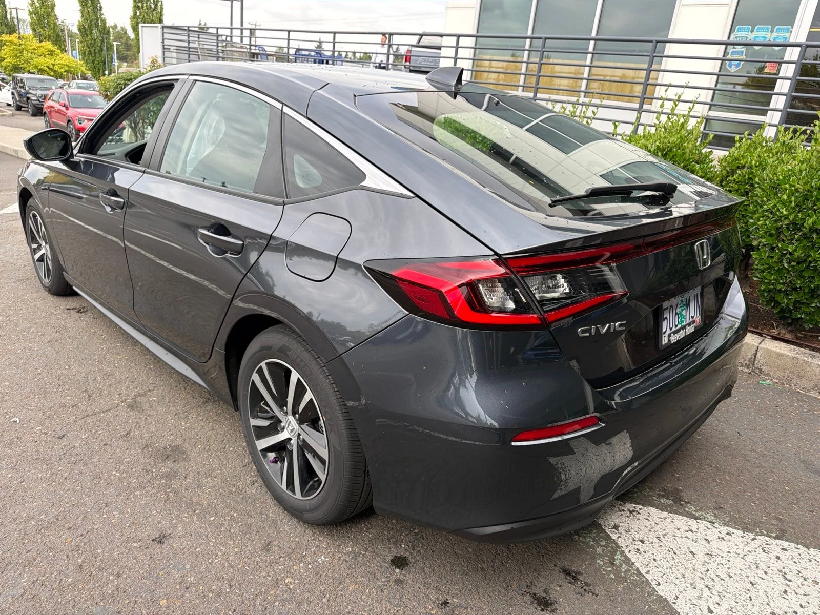 Used 2024 Meteorite Gray Metallic Honda LX image 6
