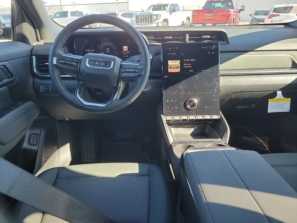2026 GMC Terrain AT4 - Photo 17