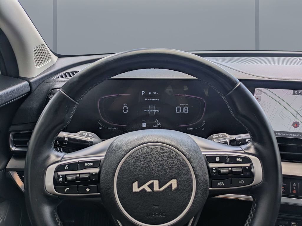 Used 2024 White Kia EX image 29