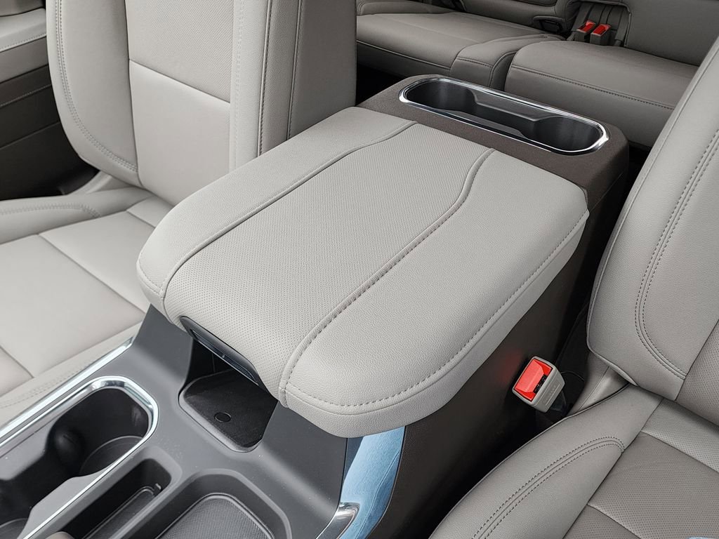 2026 GMC Sierra 1500 SLT - Photo 31