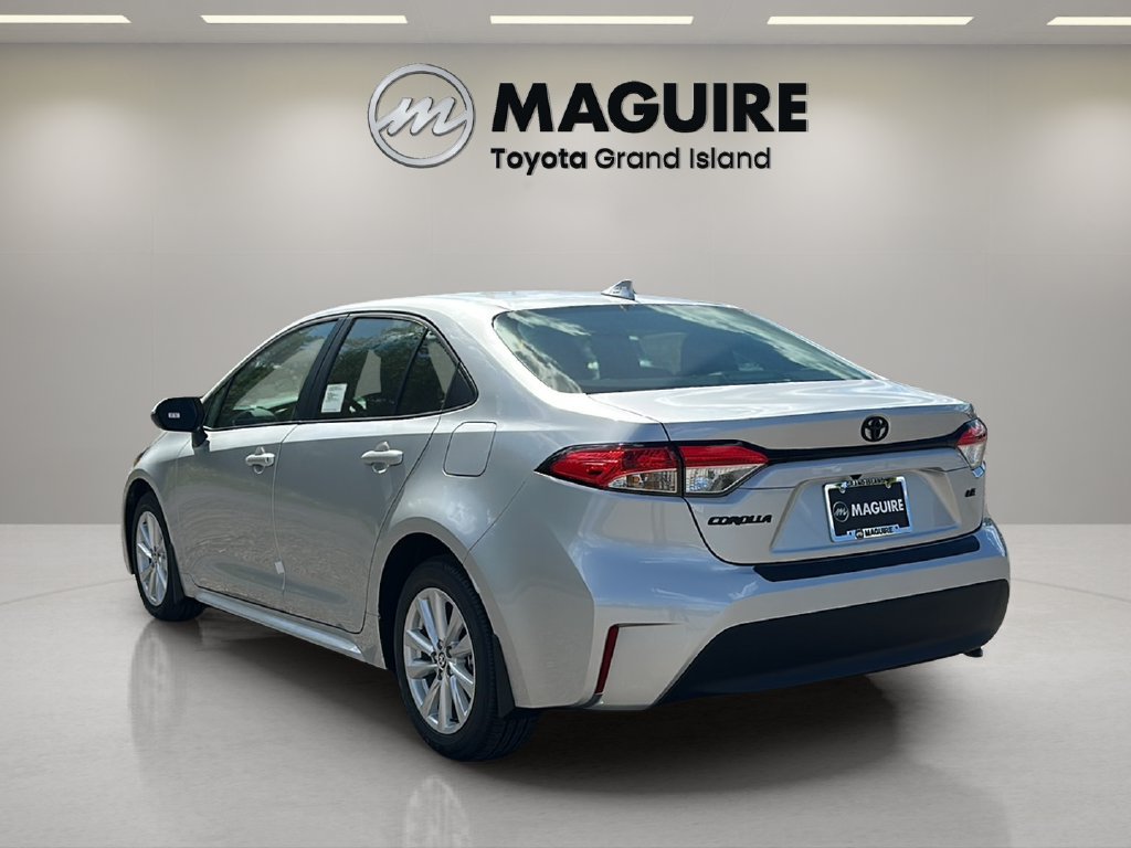 Used 2025 Silver Toyota LE image 4