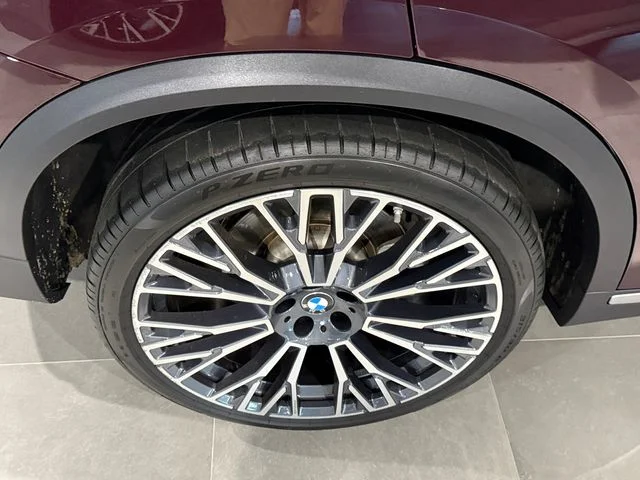 Certified Used 2024 Ametrin Metallic BMW xDrive40i image 11