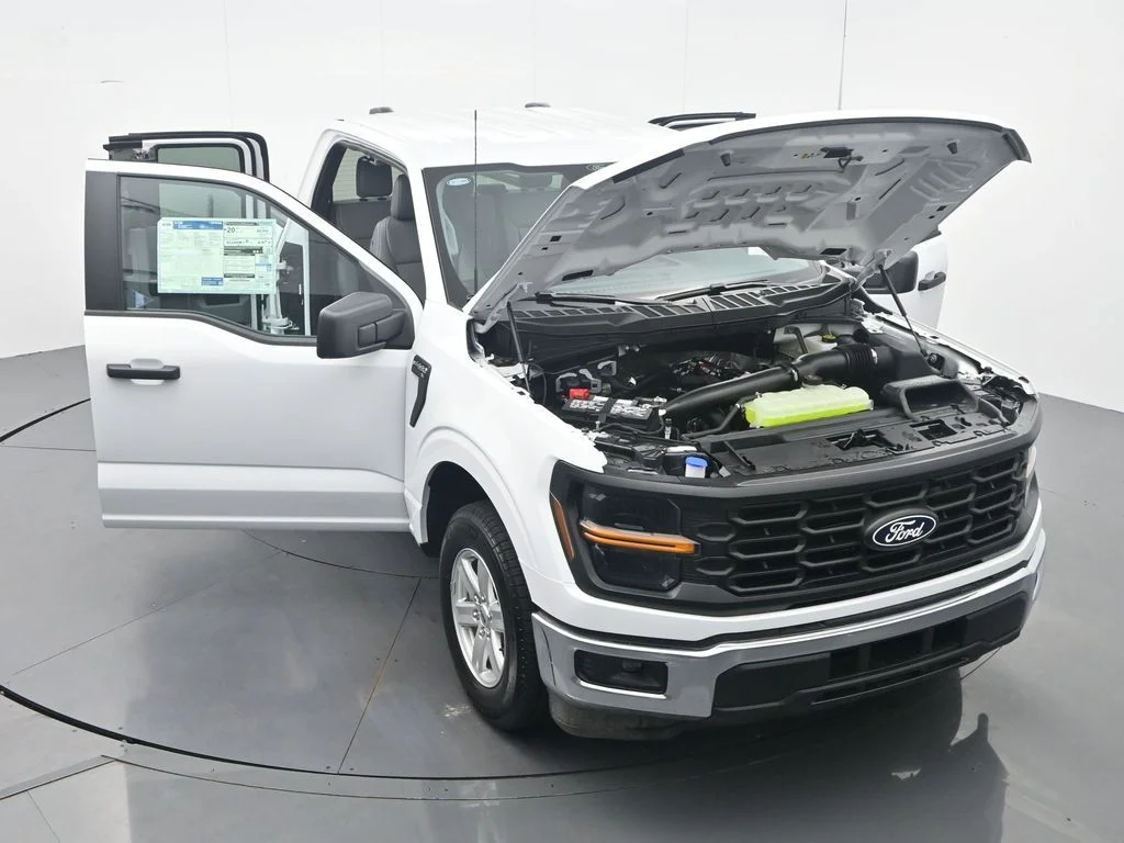 New 2026 Oxford White Ford XL image 50