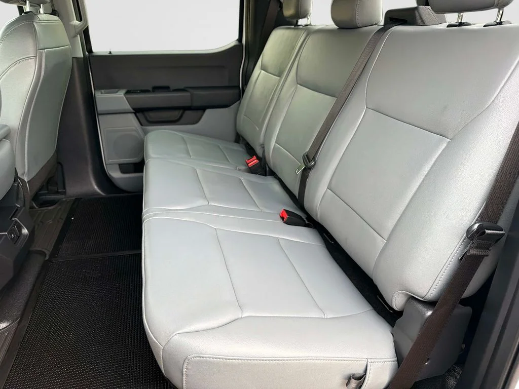 Used 2025 White Ford XL image 14
