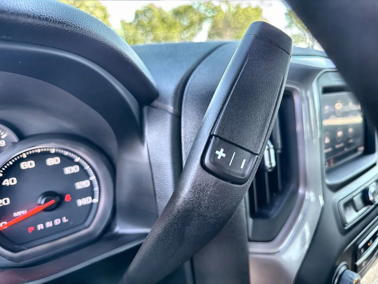 Used 2022 Northsky Blue Metallic Chevrolet Custom image 14