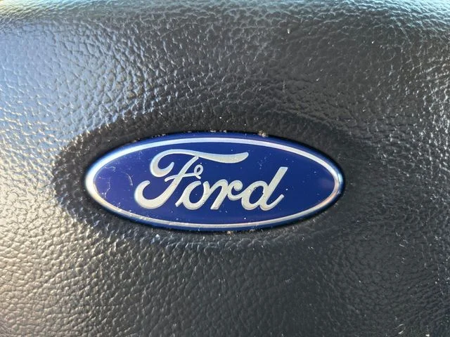 Used 2023 White Ford Base image 31