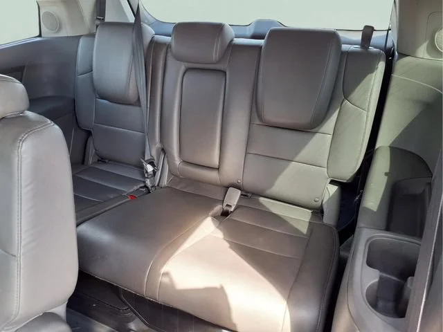 Used 2015  Honda Touring Elite image 25