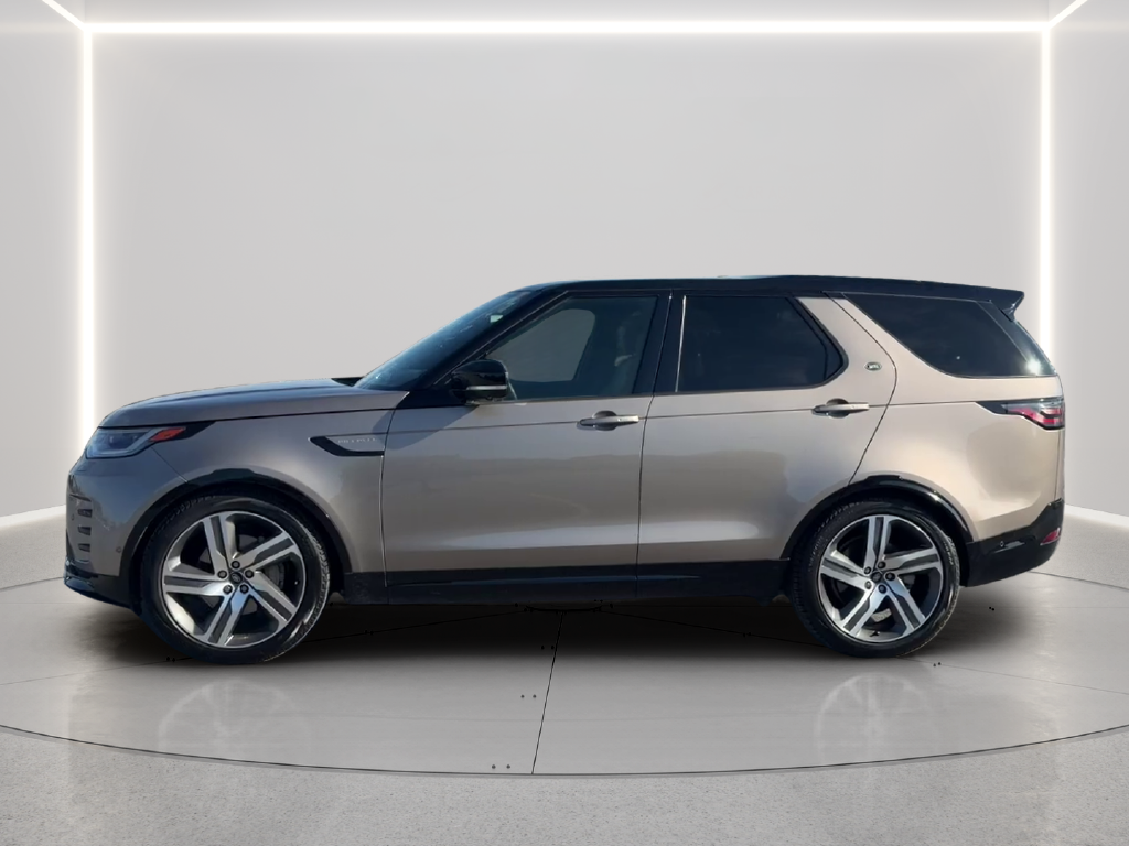 Used 2024 Brown Land Rover Dynamic SE image 8