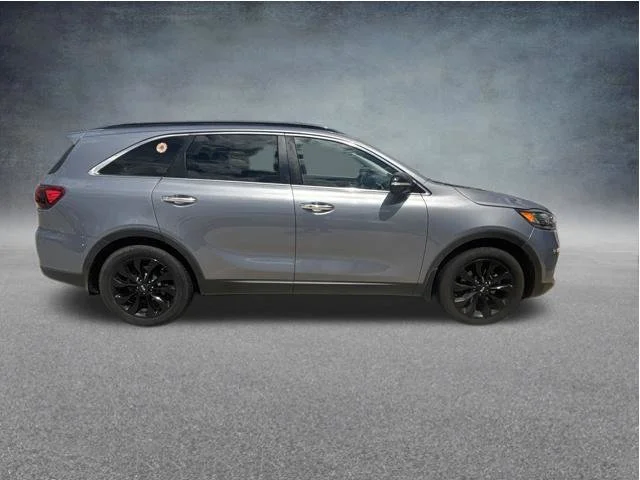 Used 2020 Silver Kia S image 6