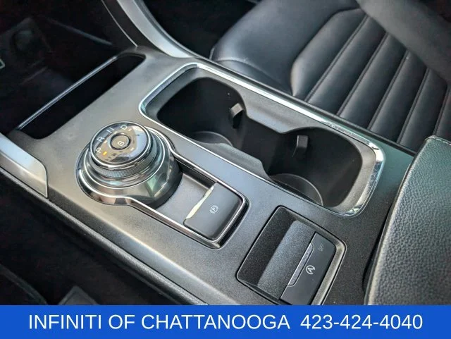 Used 2019 Silver Ford SEL image 18
