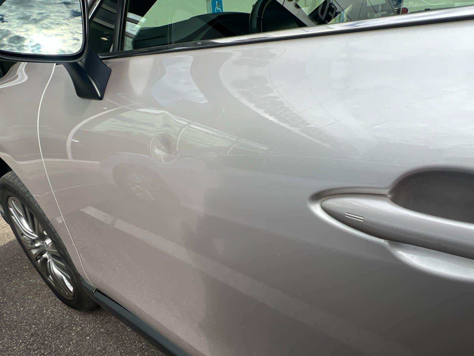 Certified Used 2022 Titanium Glow Toyota Limited image 4