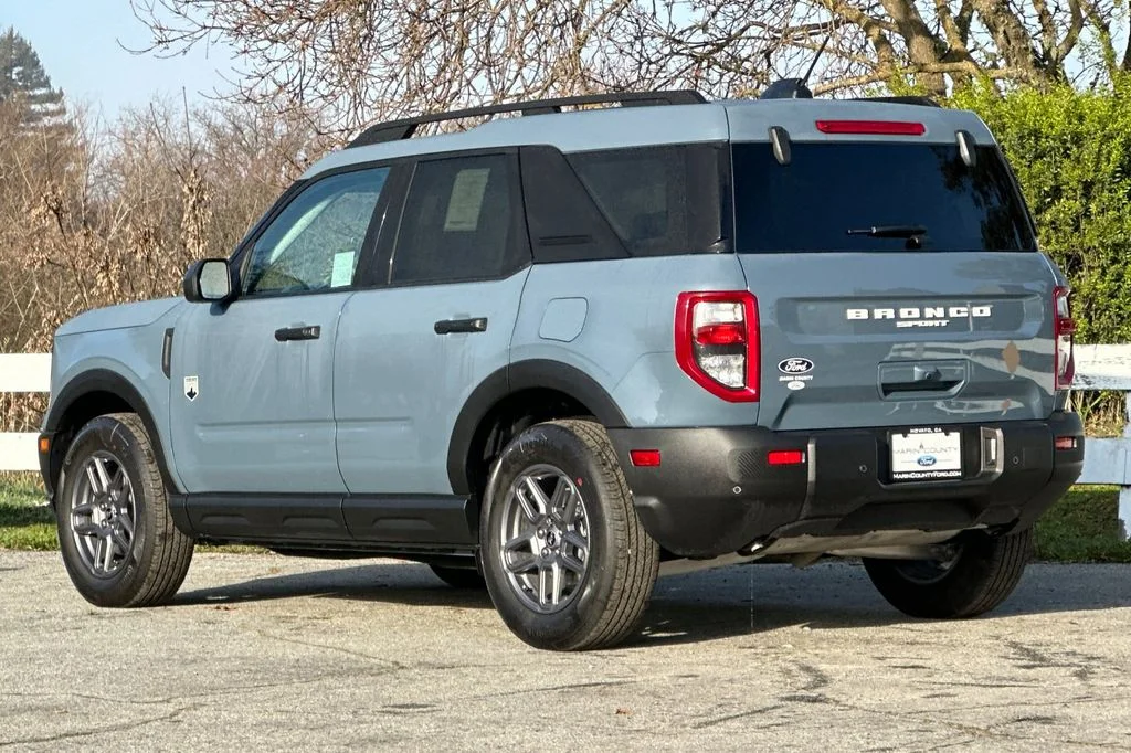 New 2026 Azure Gray Metallic Ford Big Bend® image 6