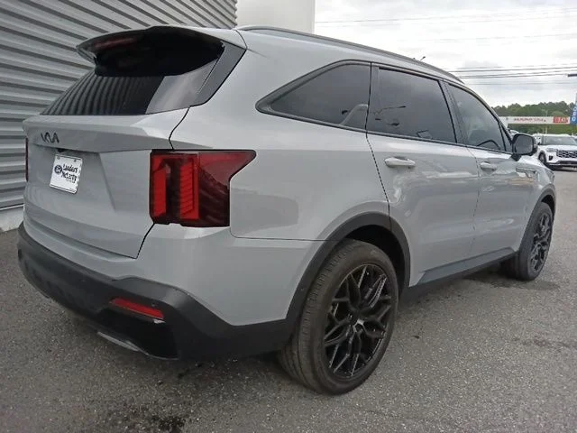 Used 2024 Gray Kia SX image 3