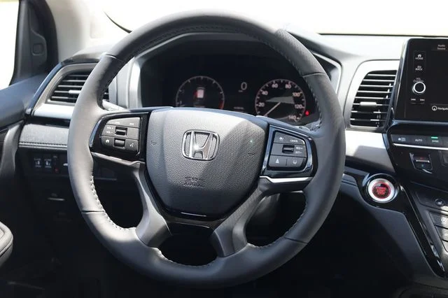New 2026 Modern Steel Metallic Honda Touring image 23