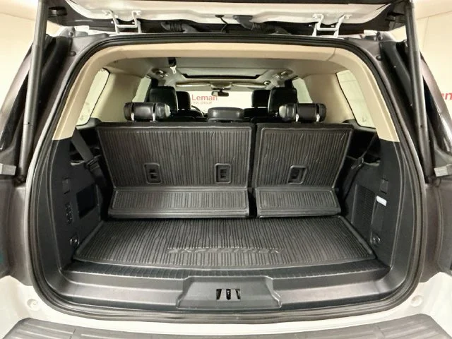 Used 2024 Oxford White Ford XLT image 27