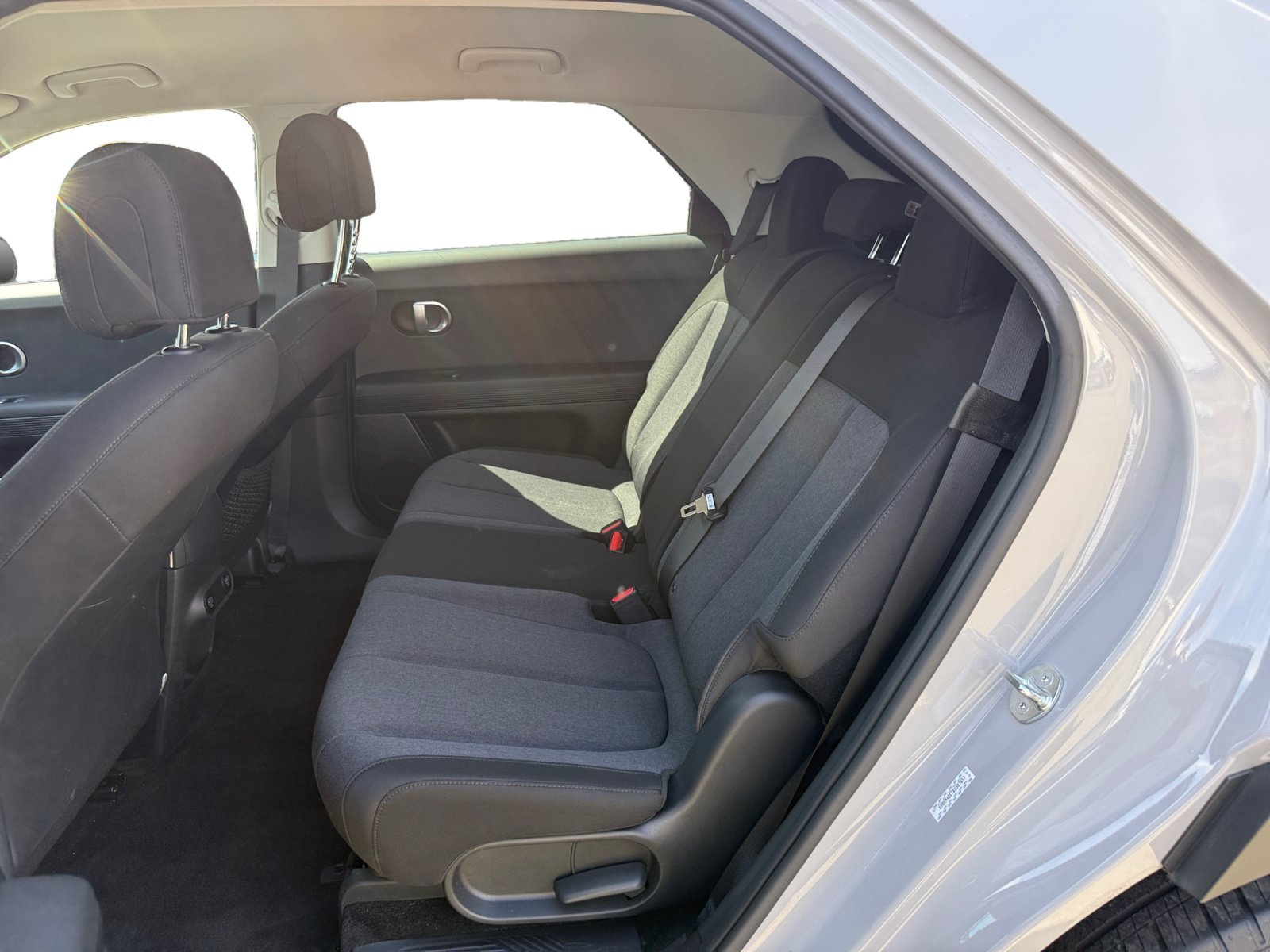 Used 2024 Cyber Gray Hyundai SEL image 16
