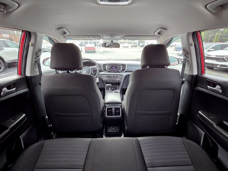 Used 2018 Red Kia LX image 11
