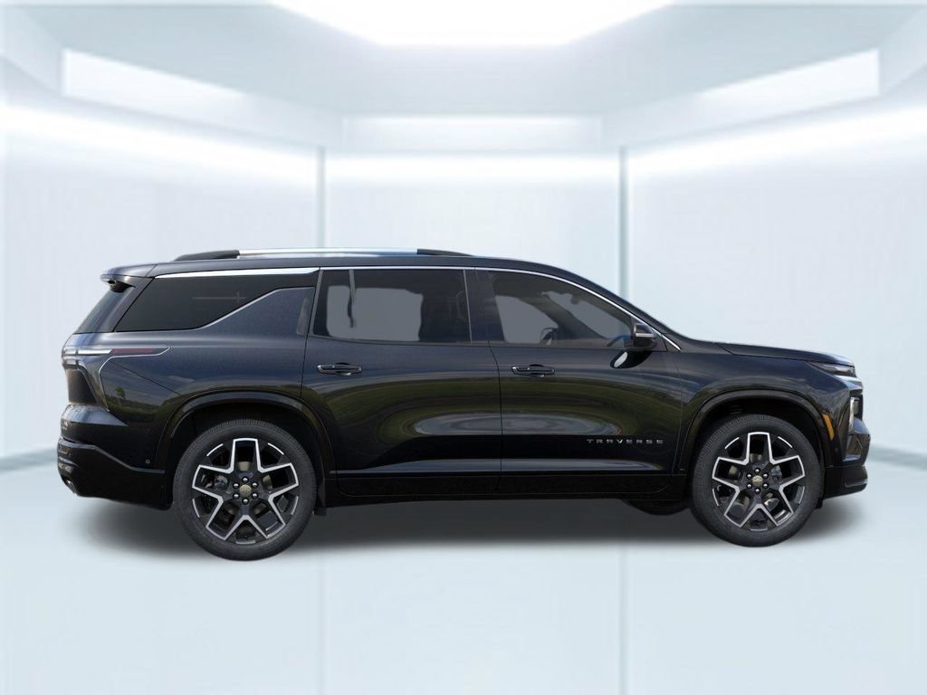 New 2026 Mosaic Black Metallic Chevrolet High Country image 7