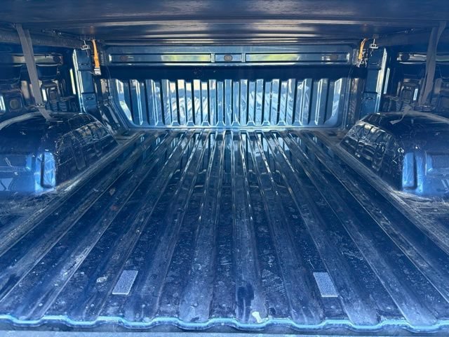 Used 2022 PACIFIC BLUE METALLIC GMC SLT image 21