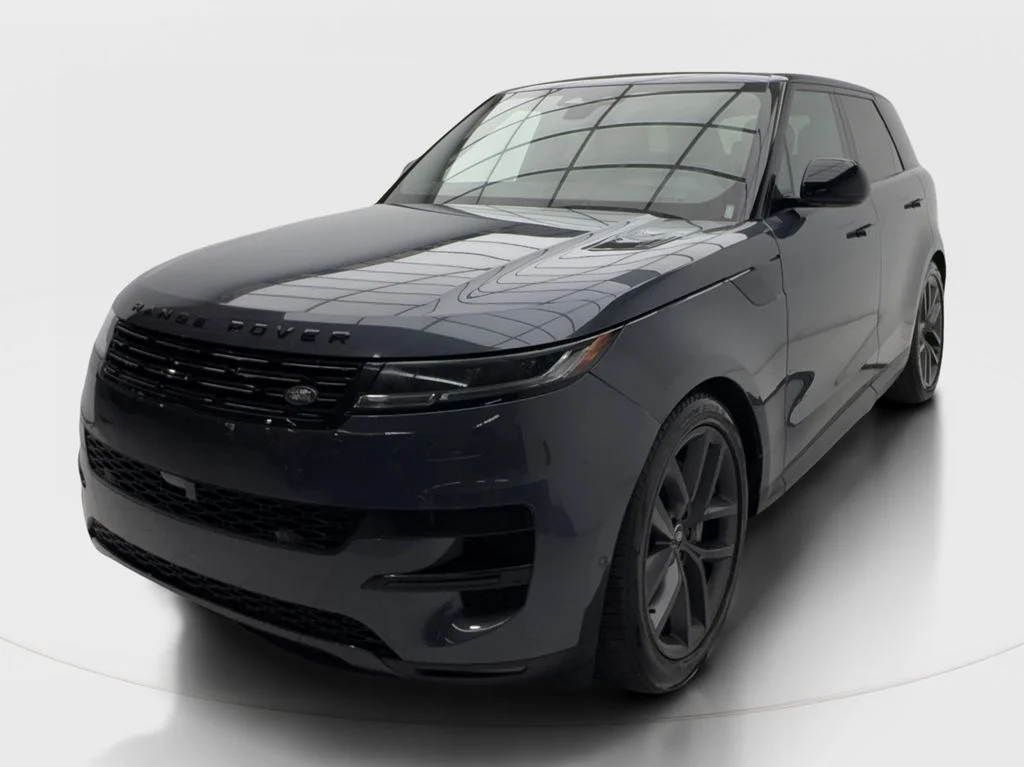 Used 2024 Blue Land Rover SE image 4