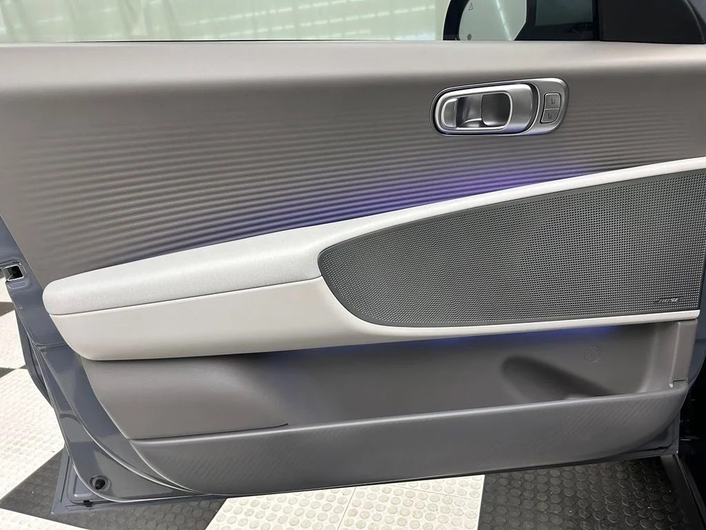 Used 2024 Blue Hyundai Limited image 10