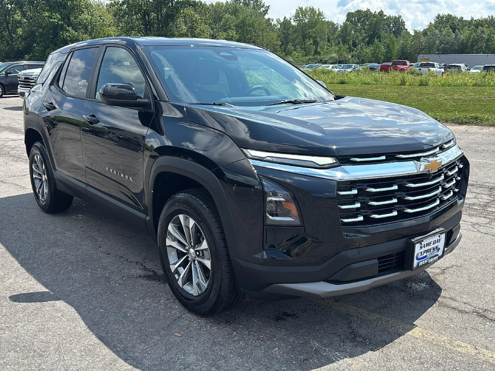 Used 2025 Mosaic Black Metallic Chevrolet AWD LT image 13