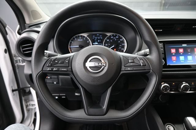 Used 2024 White Nissan S image 32