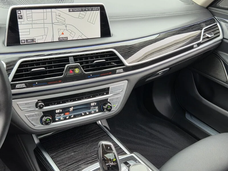 Used 2022 Silver Metallic BMW 750I XDRIVE SEDAN image 32