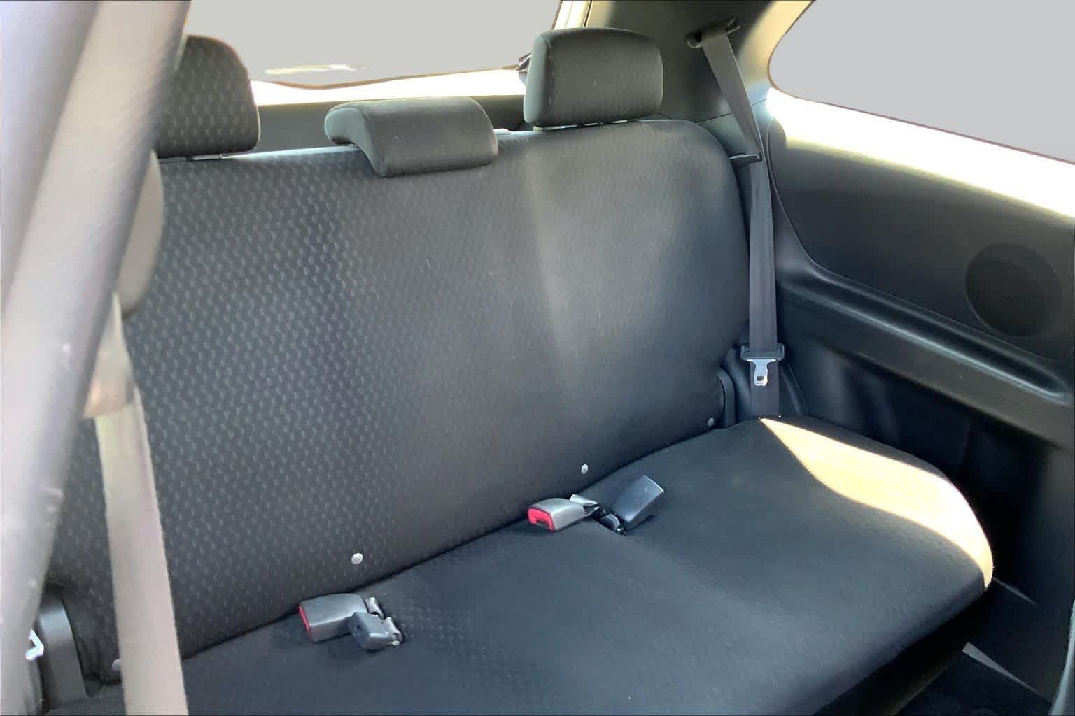 Used 2008 Polar White Toyota S image 15