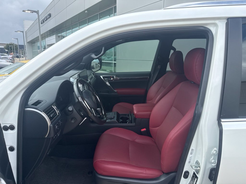 Used 2023 White Pearl Lexus 460 PREMIUM image 3