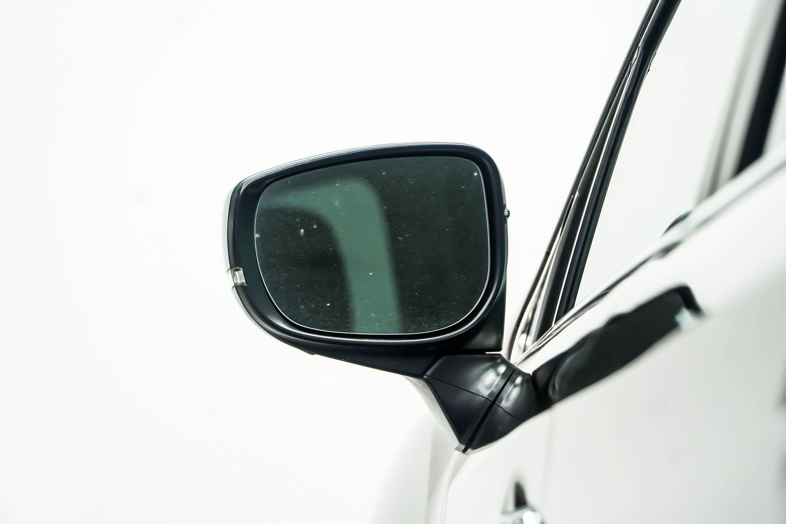 Used 2024  Subaru Touring image 14