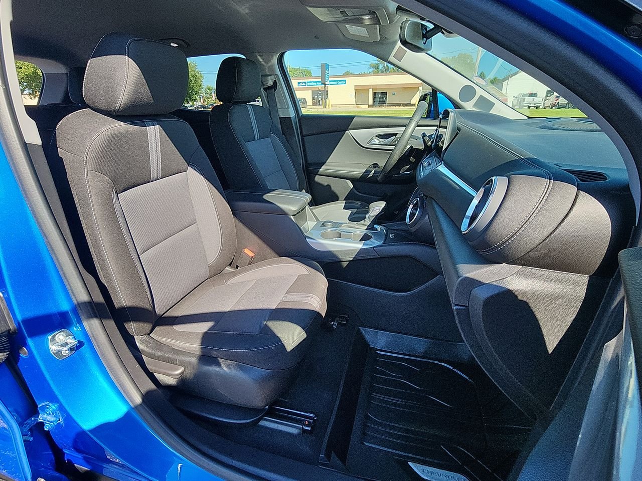 Used 2024 Riptide Blue Metallic Chevrolet LT image 23