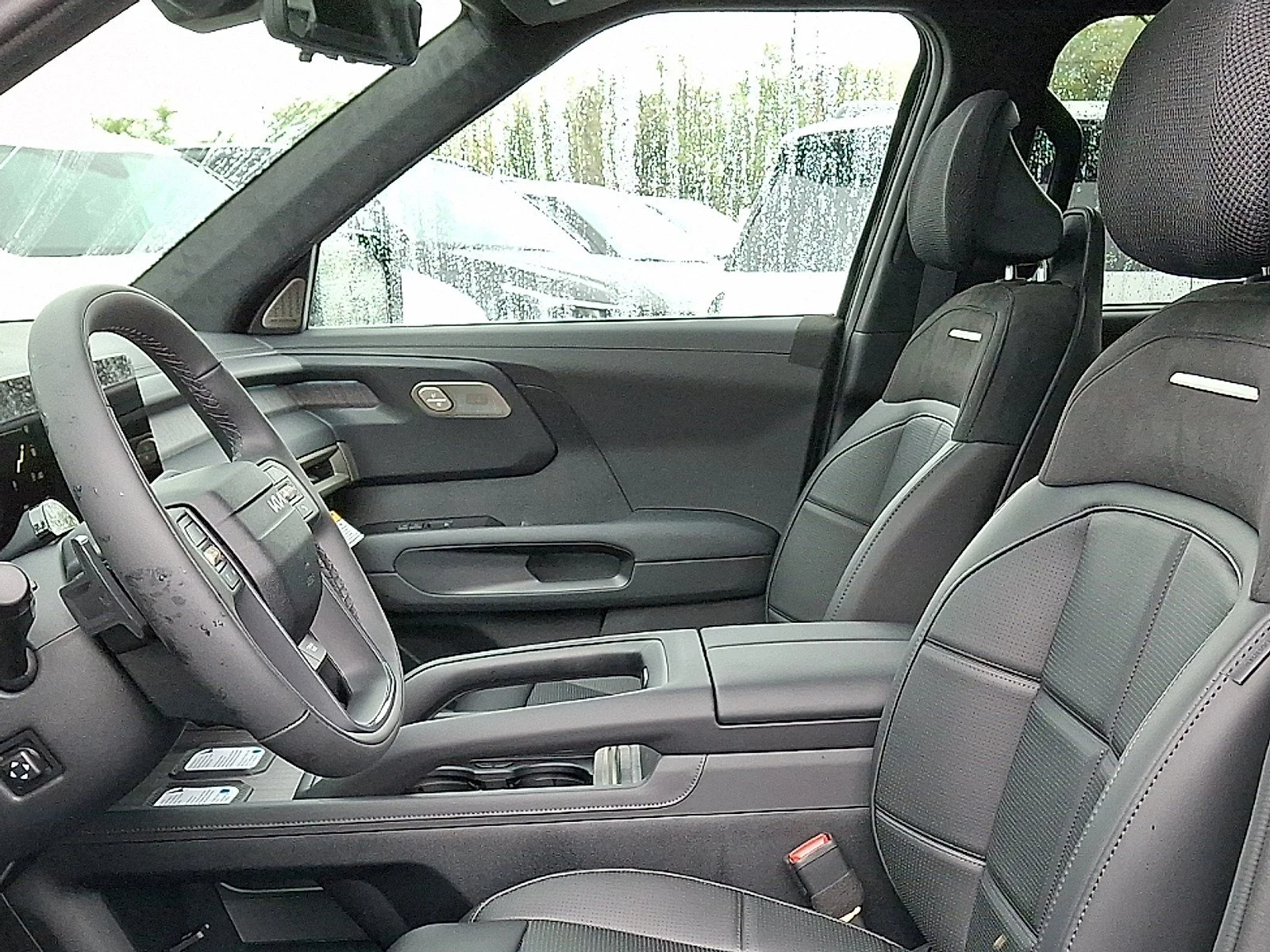 New 2027 Glacial White Pearl Kia SX-PRESTIGE image 8