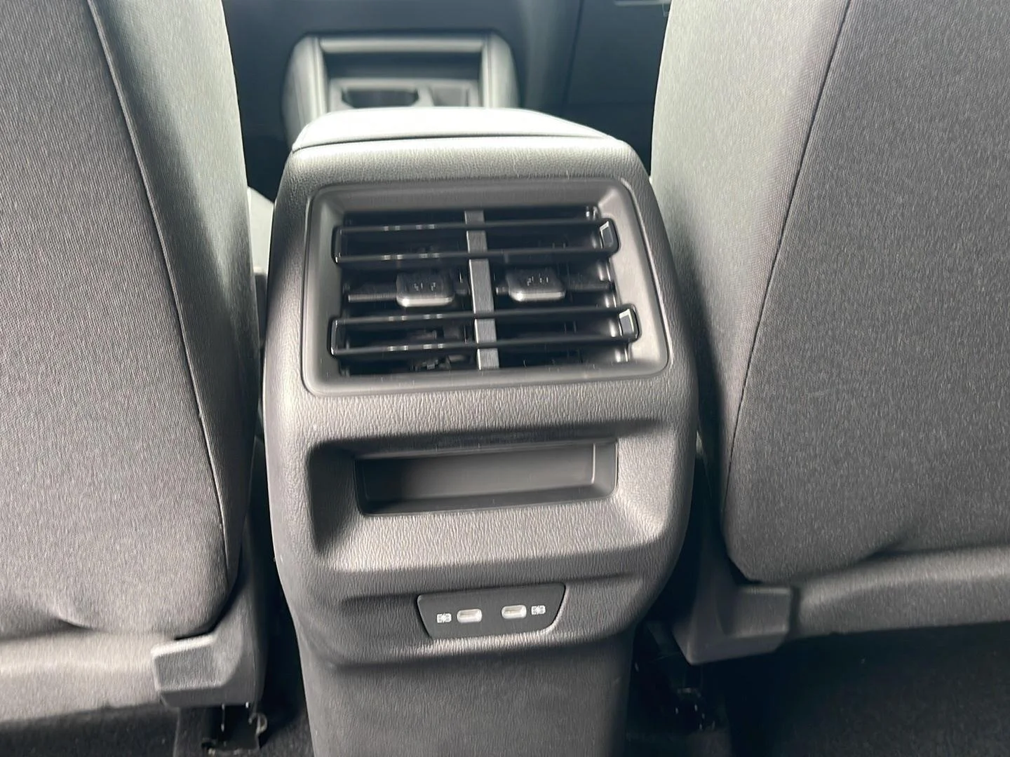 New 2026 Platinum Gray Metallic Volkswagen S image 17