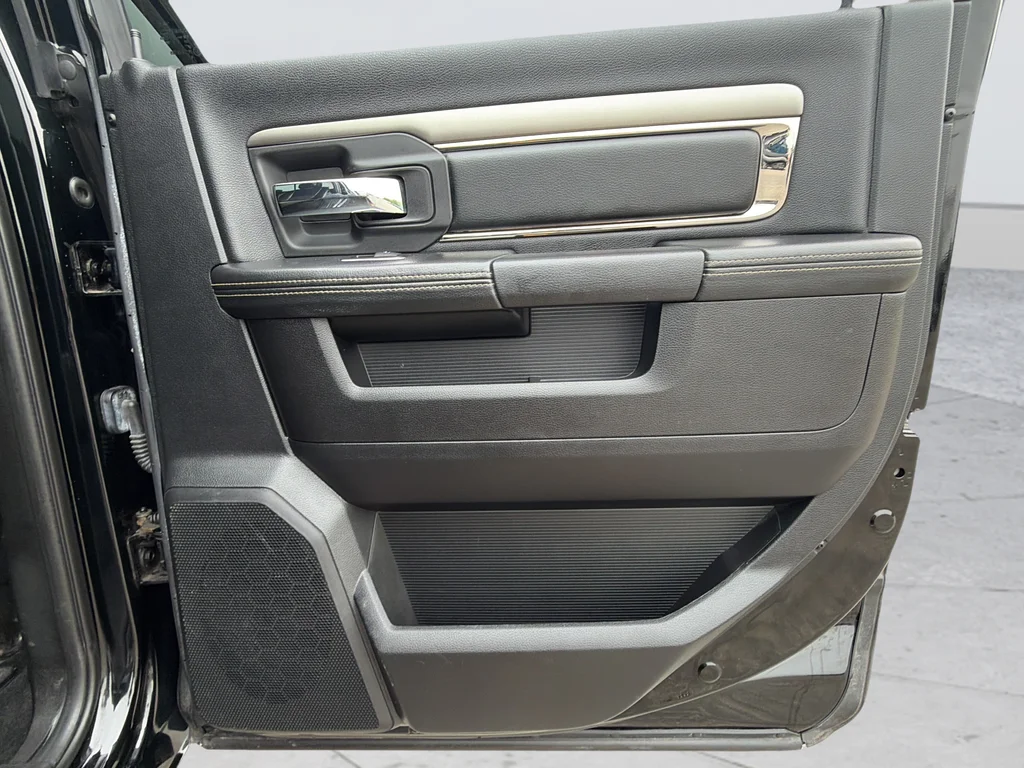 Used 2013 Black Ram Sport image 12