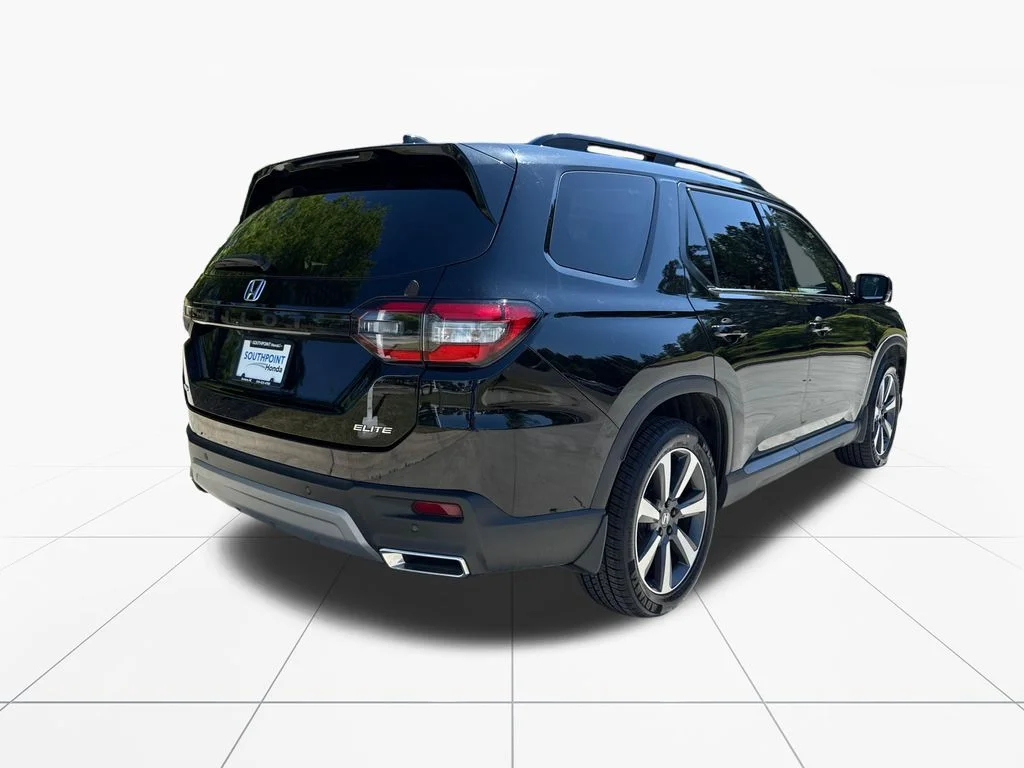 2023 Honda Pilot Elite - Photo 8