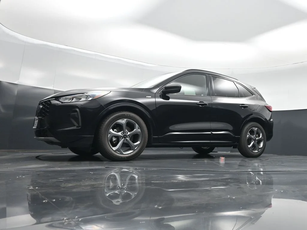 Used 2024 Black Ford ST-Line image 40