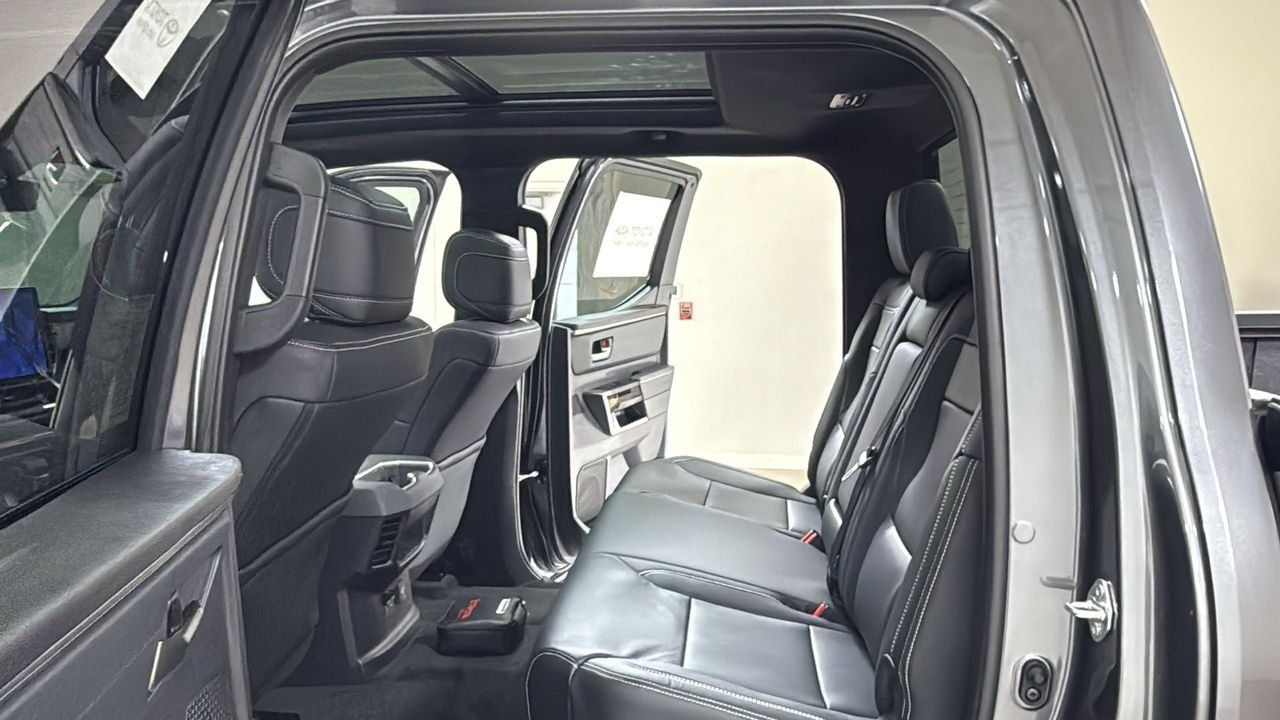 2026 Toyota Tundra Limited - Photo 15