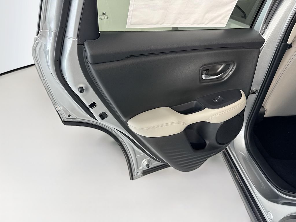 New 2027 Solar Silver Metallic Honda LX image 26