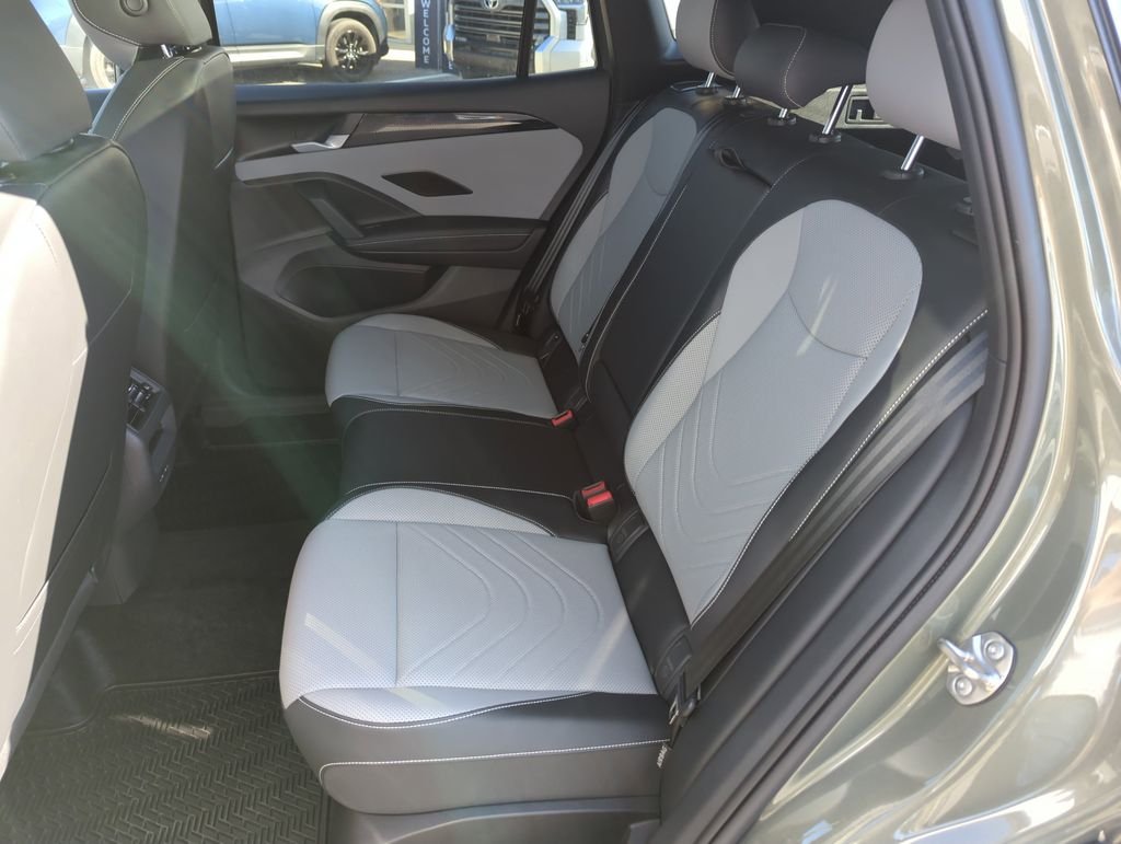 New 2026 Green Volkswagen 2.0T SE R-Line Black image 29