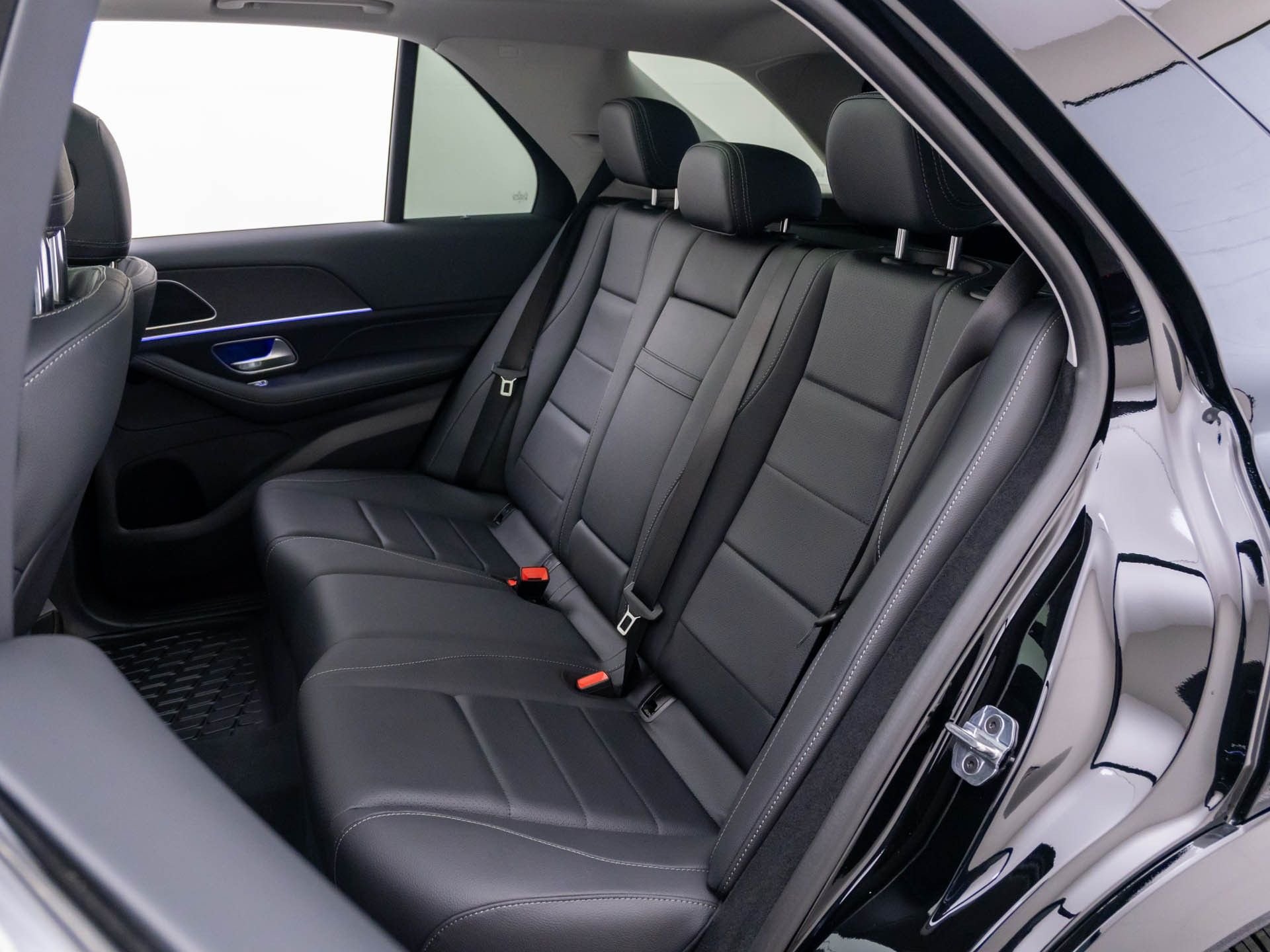 New 2026 Black Mercedes-Benz GLE 450 image 19