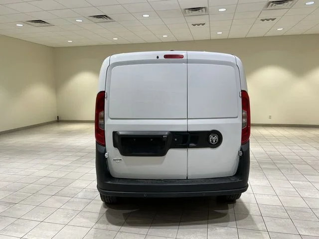 Used 2016 Bright White Ram Tradesman image 4
